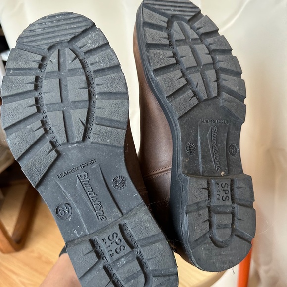 Blundstone Classic 1609 Antique Brown Boots – Unisex AUS 6.5 / Men’s 7.5 / Women - Picture 4 of 5